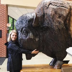 Meet your Posher, Hallie